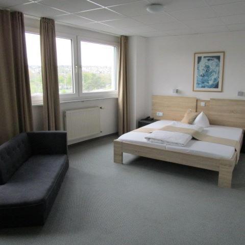 Businesshotel & Appartements Stuttgart-Vaihingen ภายนอก รูปภาพ