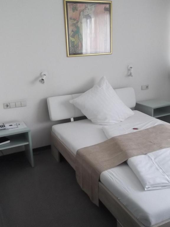 Businesshotel & Appartements Stuttgart-Vaihingen ภายนอก รูปภาพ